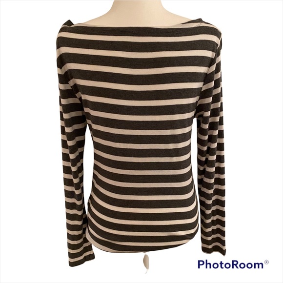 GAP Tops - GAP Long Sleeve Knit Top